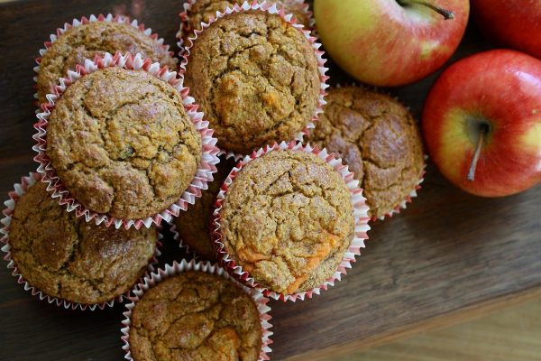 MUFFIN <br>Mini Apple <br> & cinnamon muffin <br> Nut free <br> NOOSA REGION 3